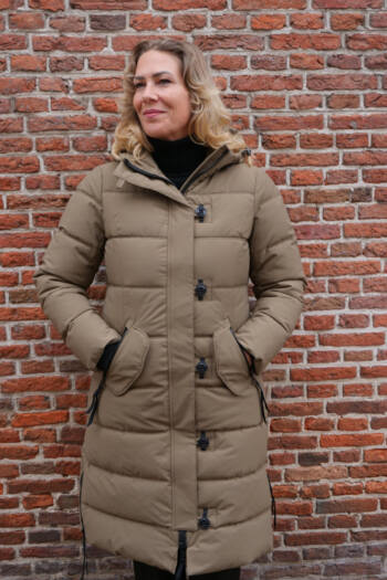 Taupe